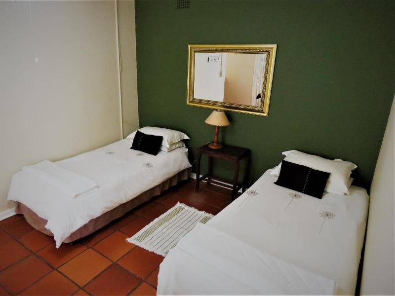 Fountain Baths Guest Cottages