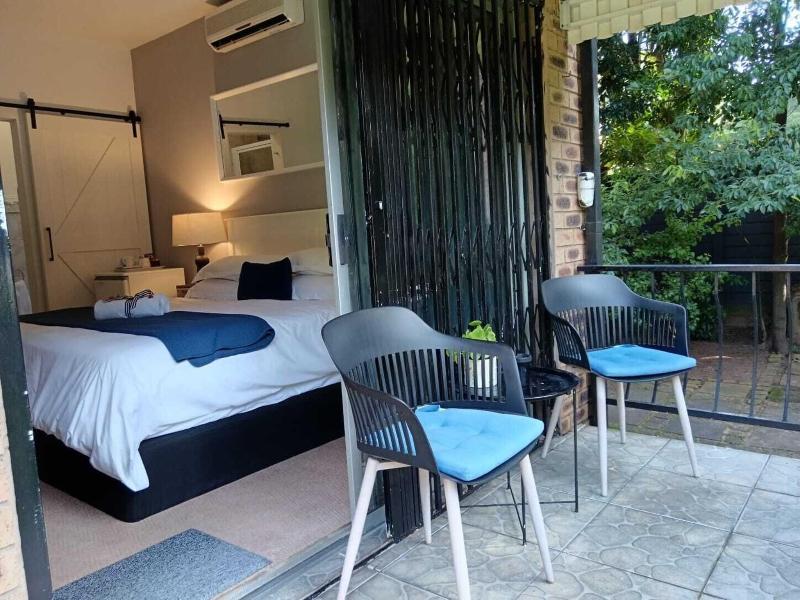 Hillton Manor Guest House image