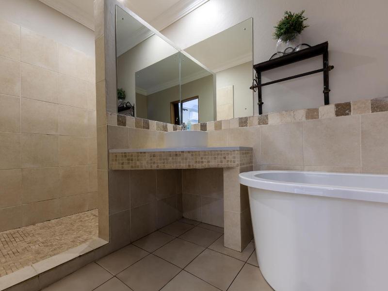 Solo Gracia Guest House image