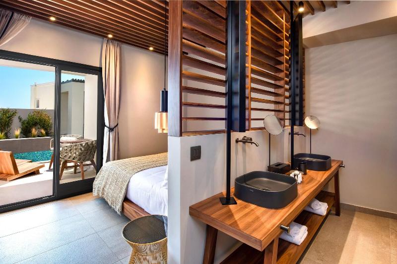 Uma Ray Suites image