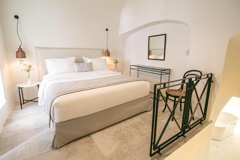 Aloia Villas image