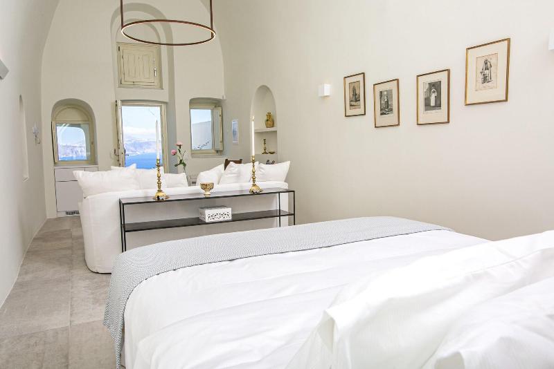 Aloia Villas image
