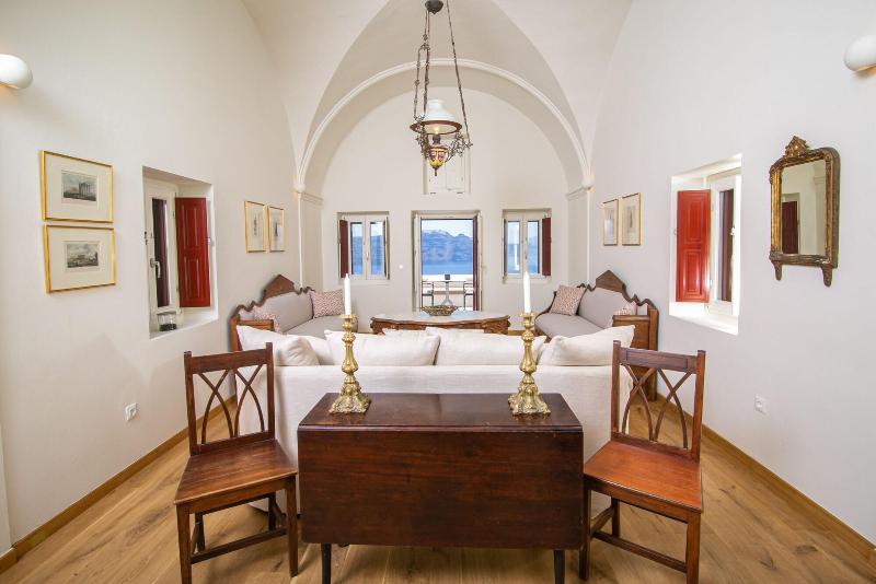 Aloia Villas image