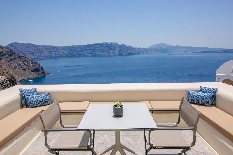 Aloia Villas image