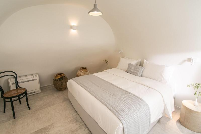 Aloia Villas image