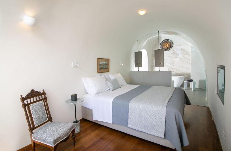 Aloia Villas image