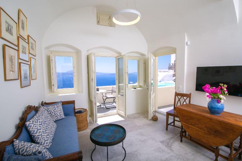 Aloia Villas image