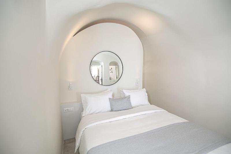 Aloia Villas image