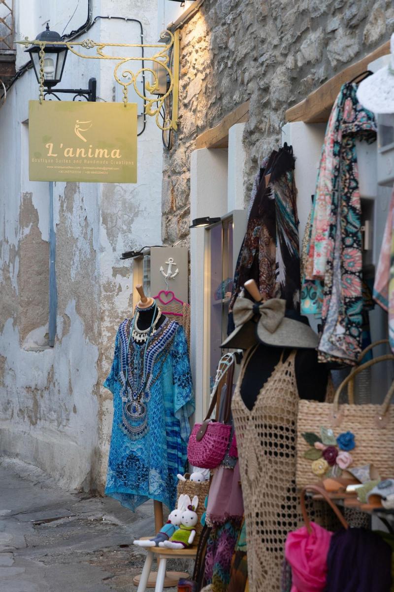 L Anima Boutique Suites image