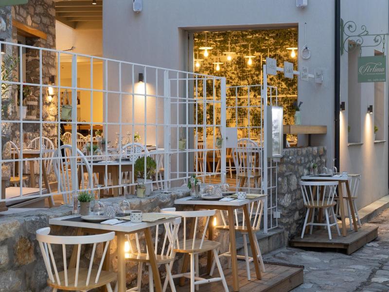 L Anima Boutique Suites image