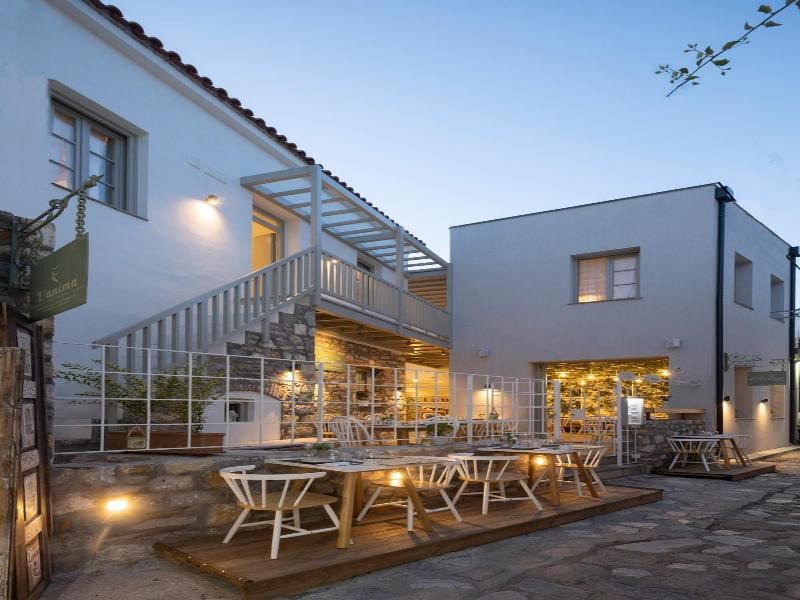 L Anima Boutique Suites image