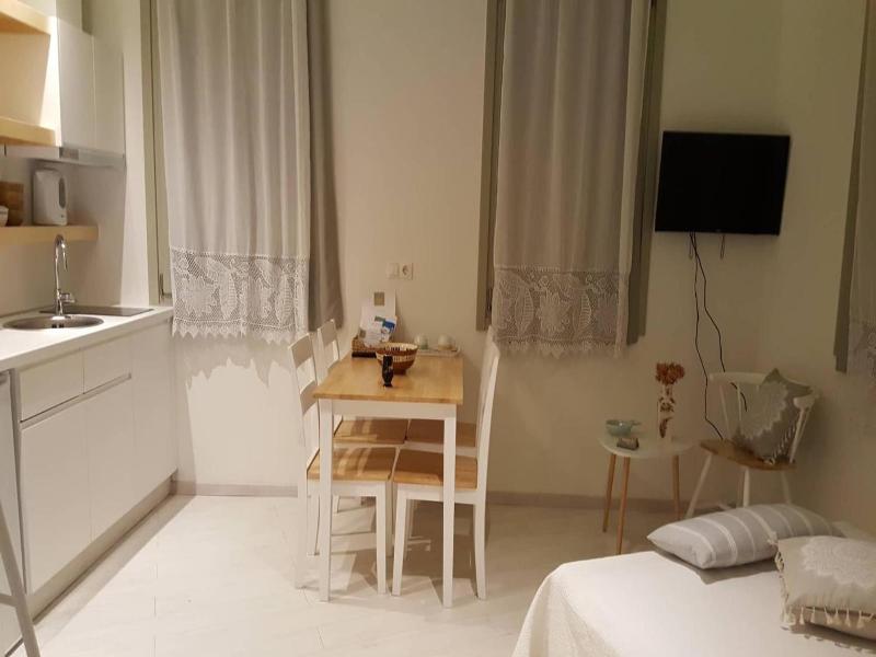 L Anima Boutique Suites image
