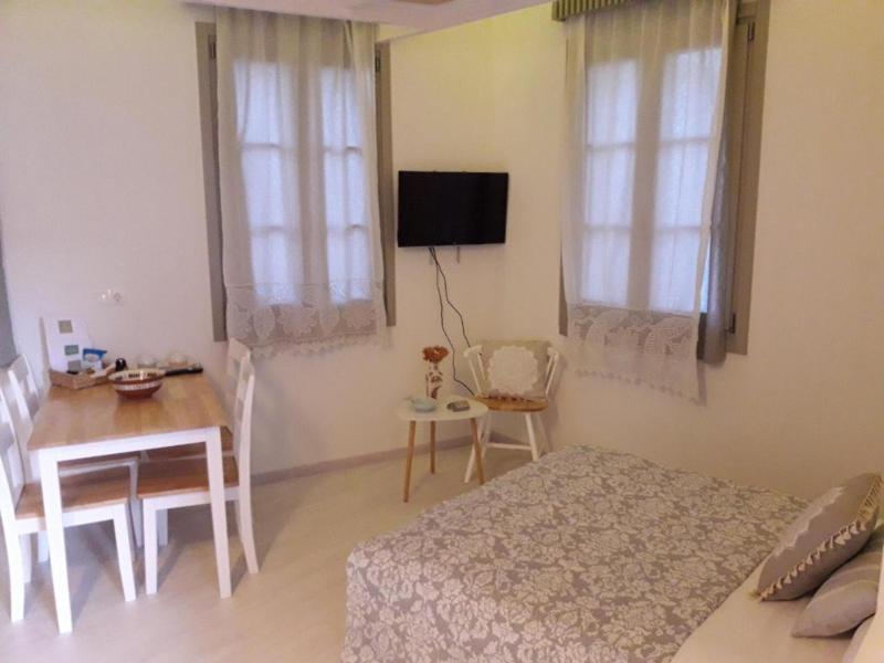 L Anima Boutique Suites image