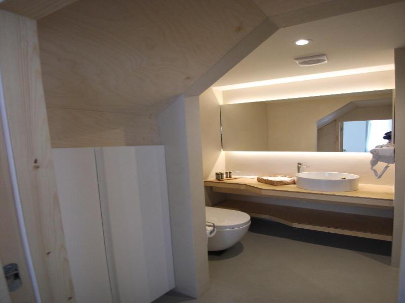 L Anima Boutique Suites image