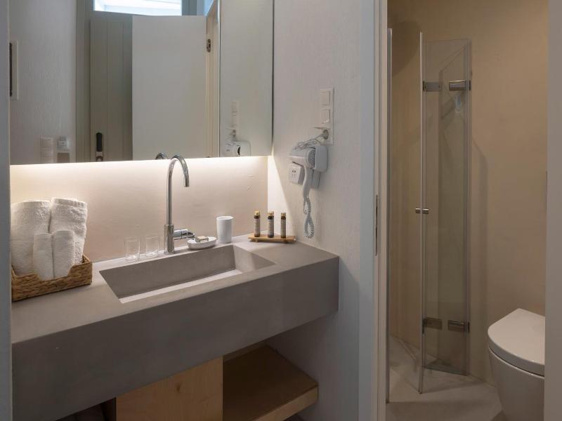 L Anima Boutique Suites image