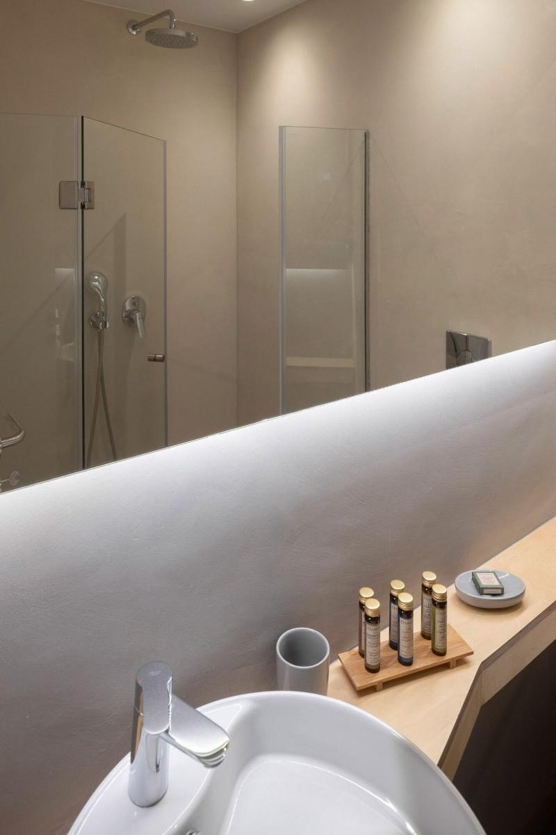 L Anima Boutique Suites image