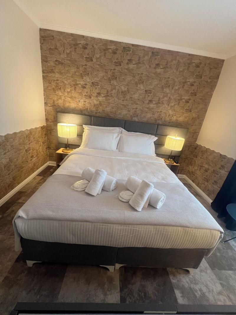 Lighthouse Hotel image
