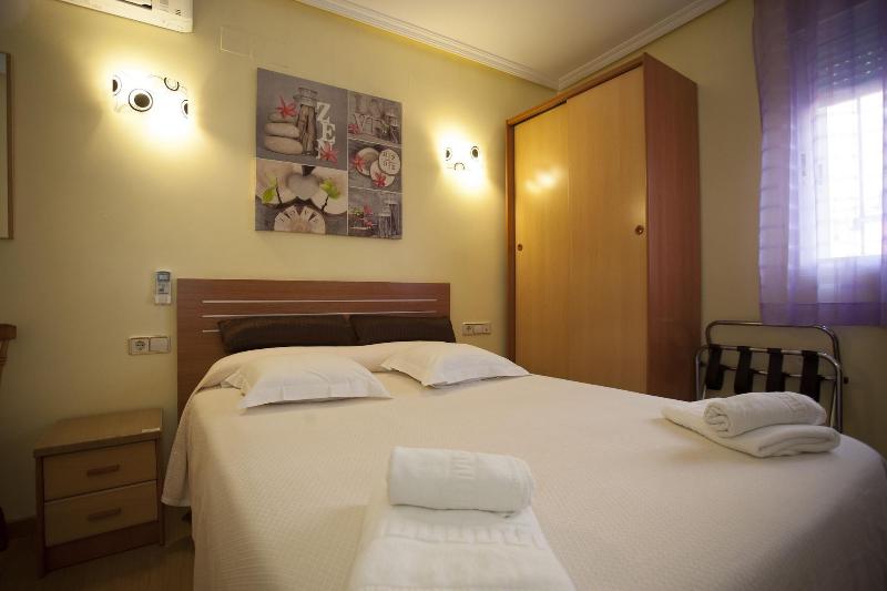 Hostal Los Rosales image