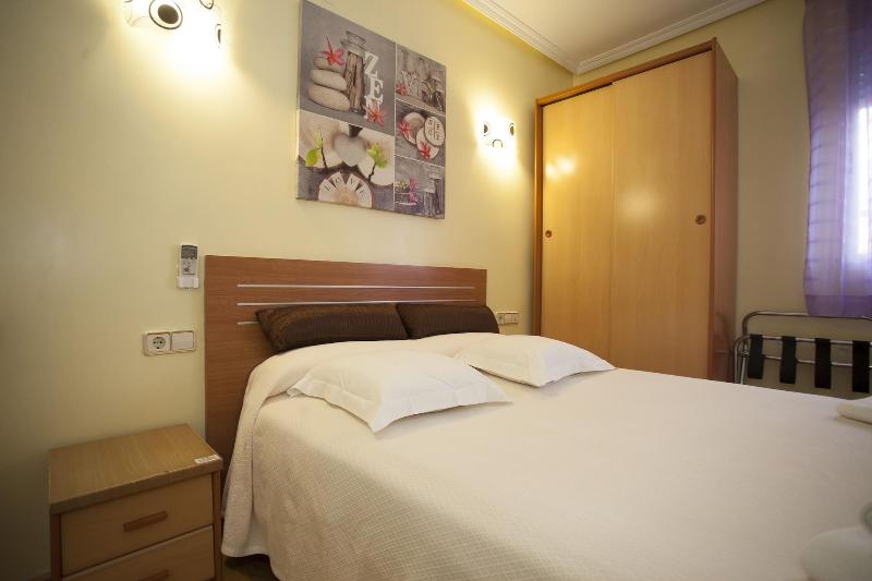 Hostal Los Rosales image