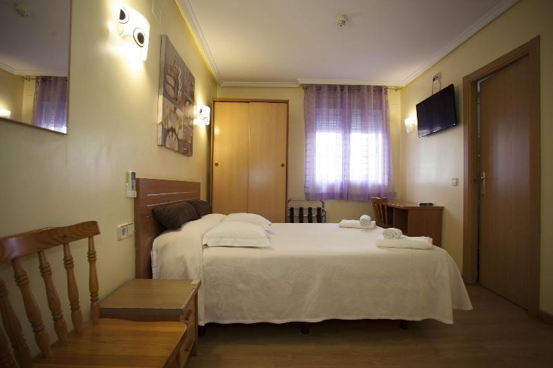 Hostal Los Rosales image