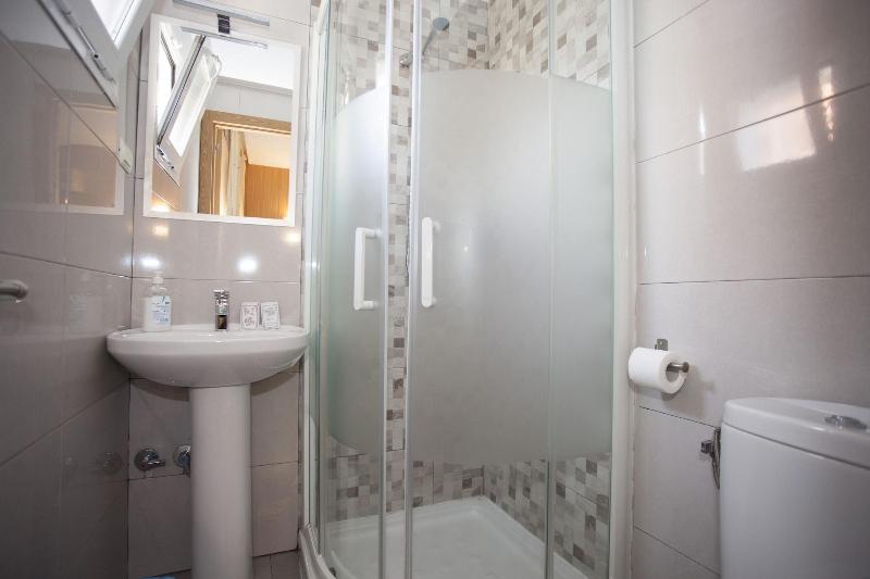 Hostal Los Rosales image