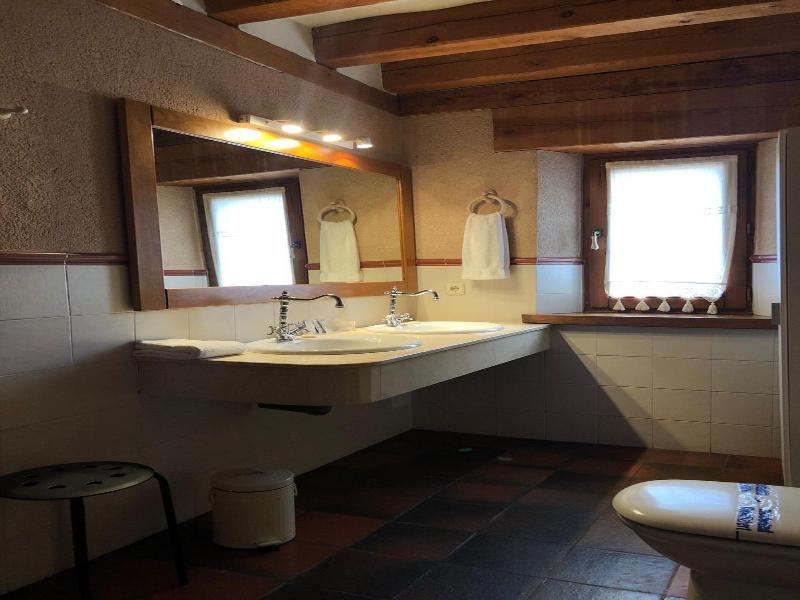 Posada Mingaseda image