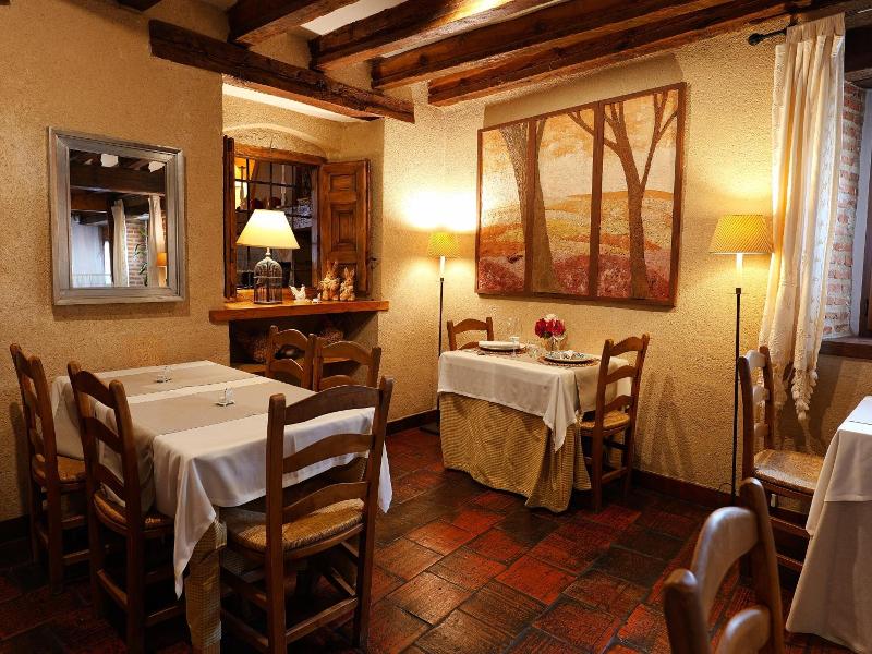 Posada Mingaseda image