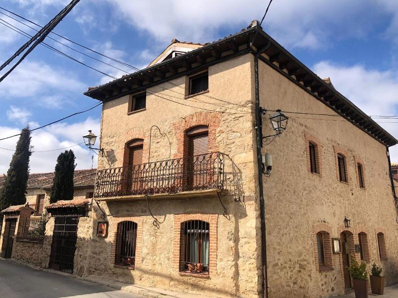 Posada Mingaseda image