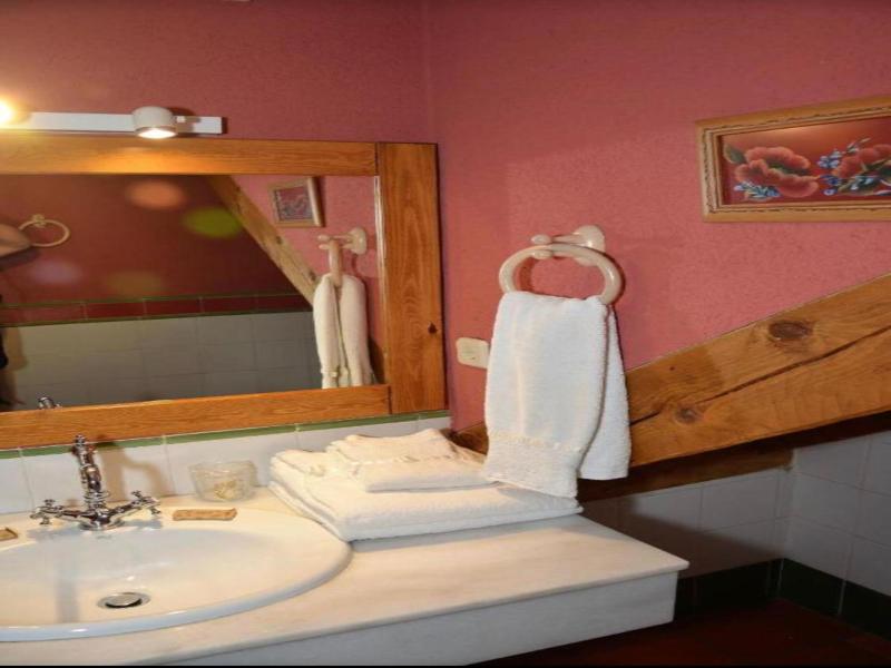 Posada Mingaseda image