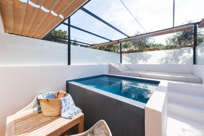 Gecko Hotel & Beach Club image