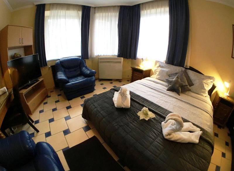 Grand Richter Hotel image