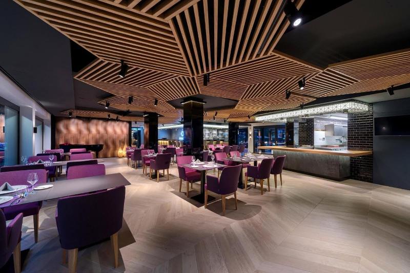 Donautica Hotel & Restaurant