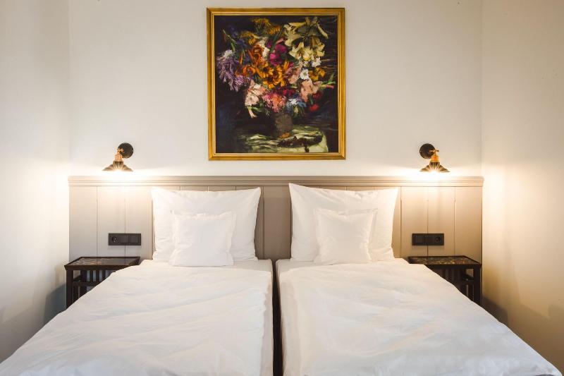 Art Hotel Roma image