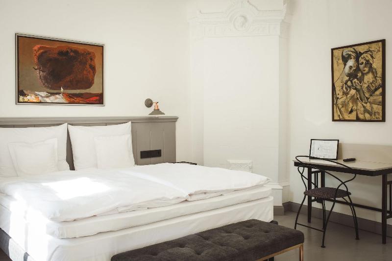 Art Hotel Roma image
