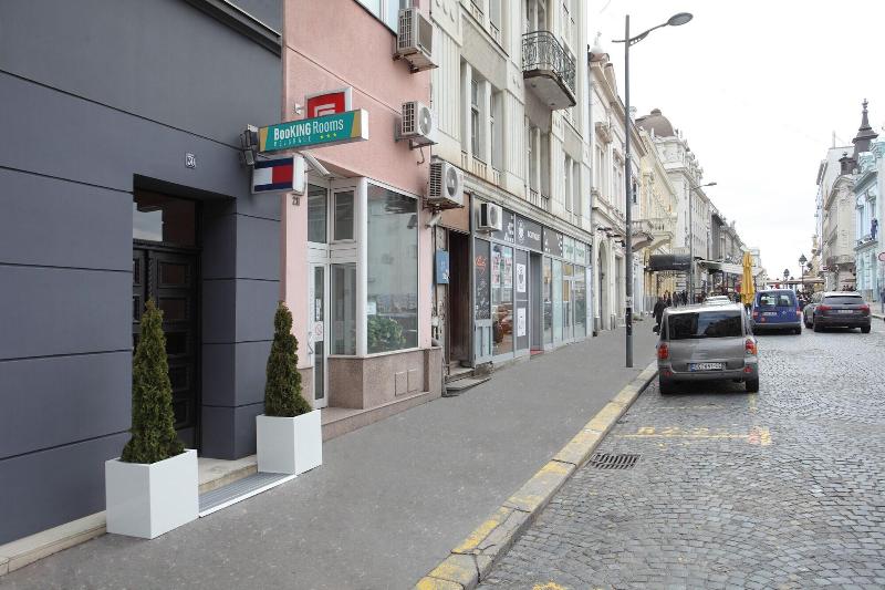 Booking Rooms image