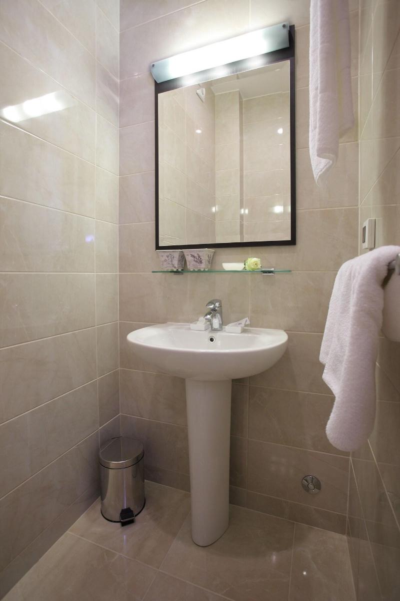 Booking Rooms image