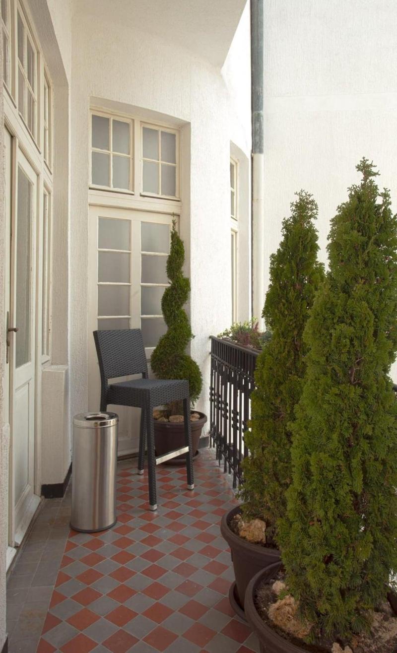 Booking Rooms image