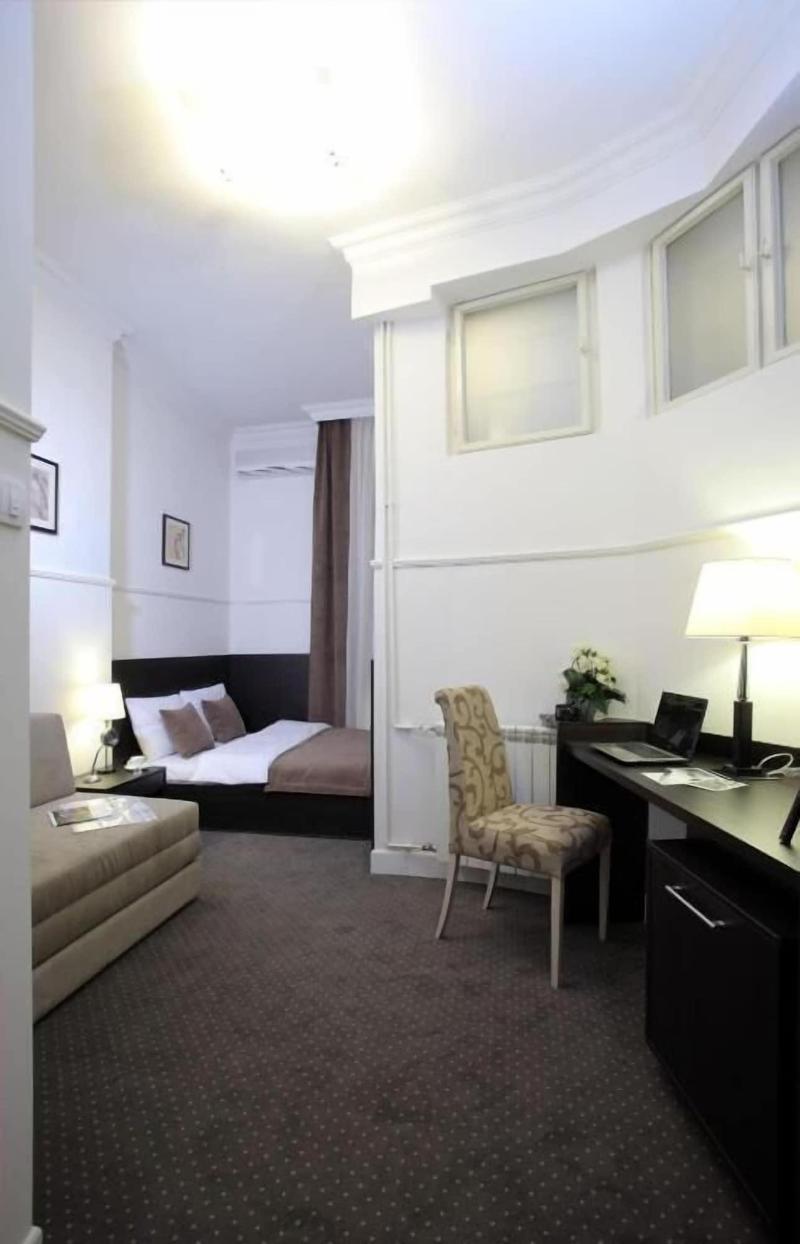 Booking Rooms image