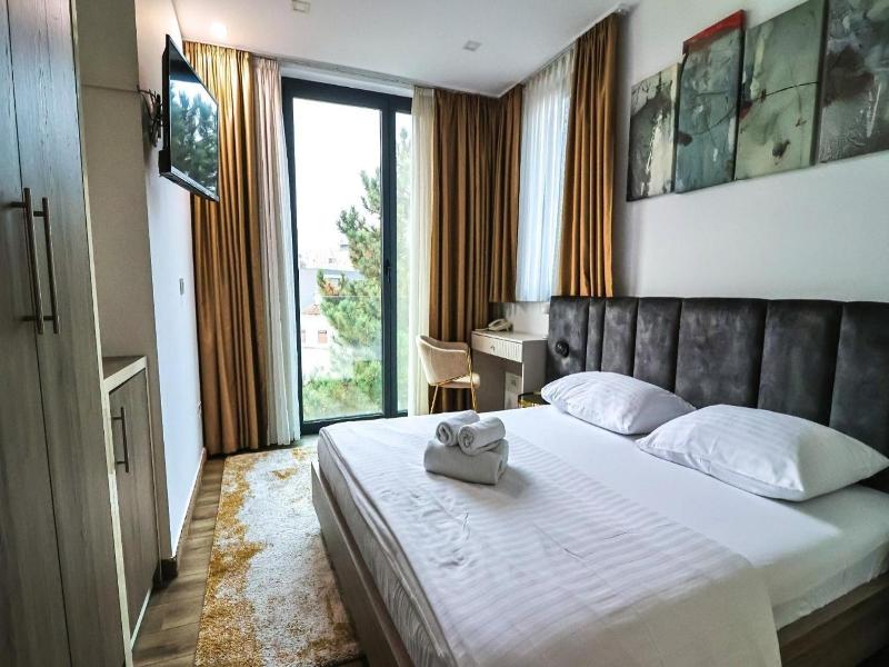 Hotel National image