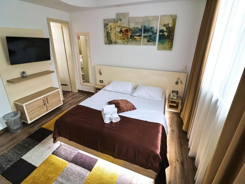Hotel National image