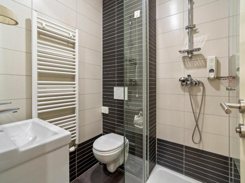 Hotel National image