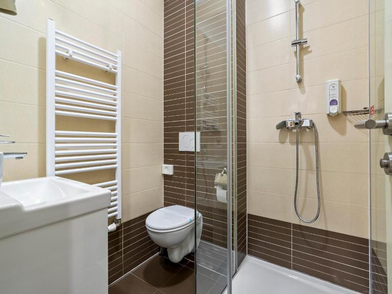Hotel National image