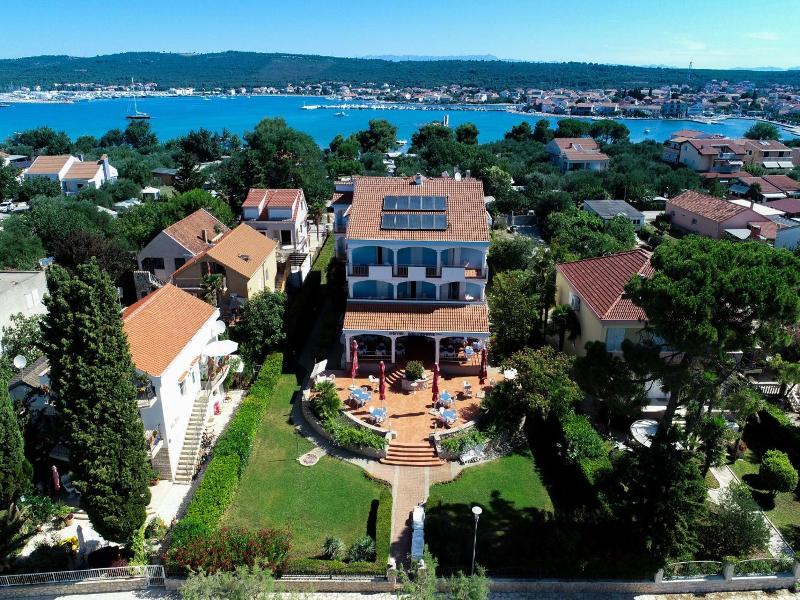 Hotel Belvedere image