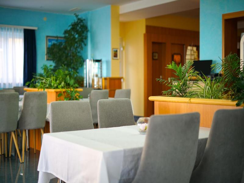 Hotel Belvedere image