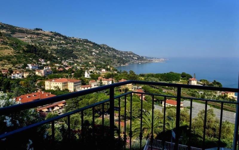 Agriturismo Un Mare Di Fiori image