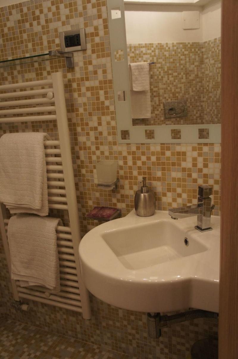 B&B Venezia In Suite & Apartments image