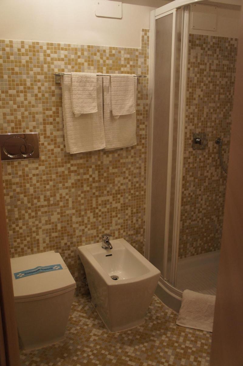 B&B Venezia In Suite & Apartments image