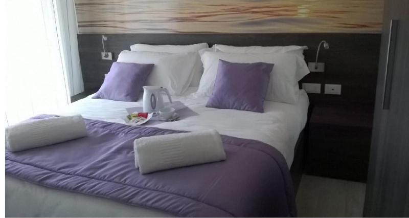 Hotel Tre Rose image