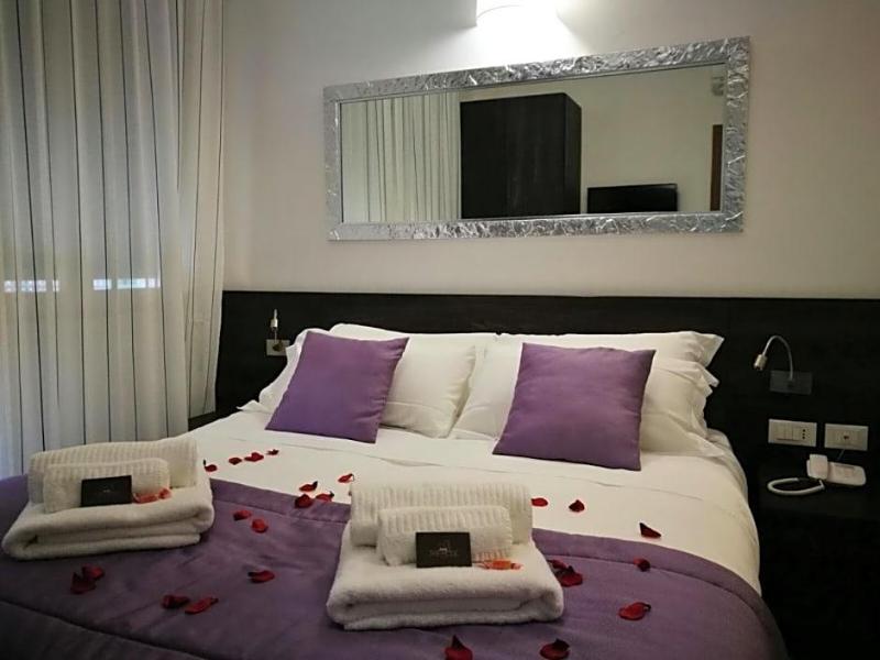 Hotel Tre Rose image