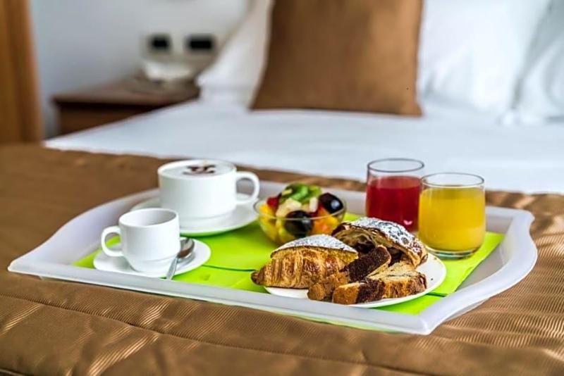 Hotel Tre Rose image